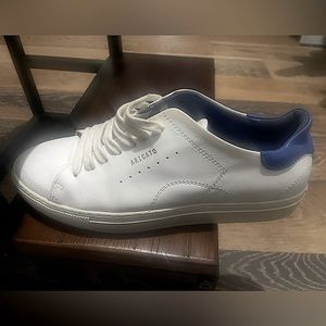 Axel Arigato Sneakers (size 8.5)